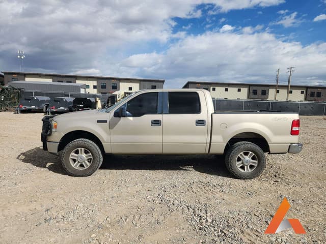 Image of Ford F-150 equipment image 1