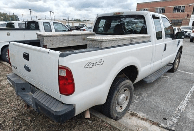 Image of Ford F-250 equipment image 4