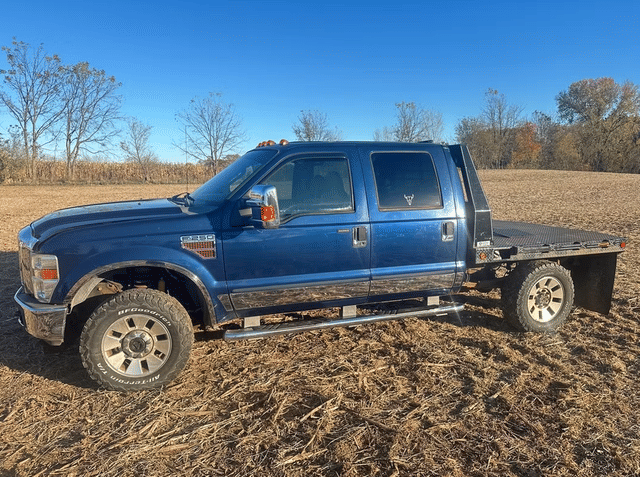 Image of Ford F-250 equipment image 2