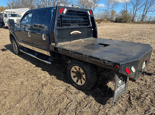 Image of Ford F-250 equipment image 3