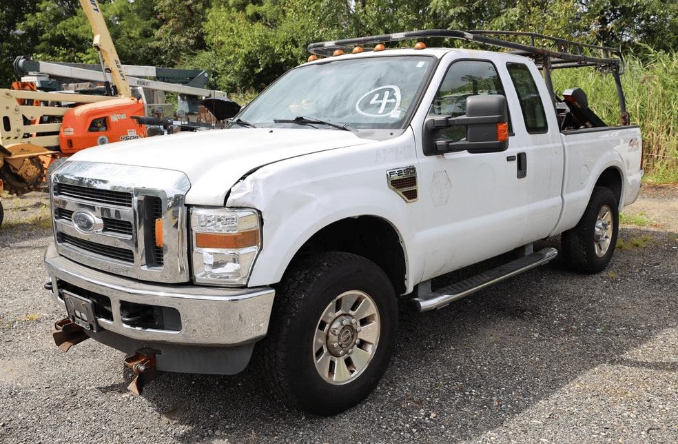 Image of Ford F-250 Primary image