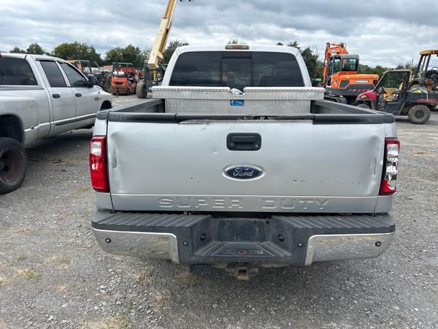 Image of Ford F-250 equipment image 4