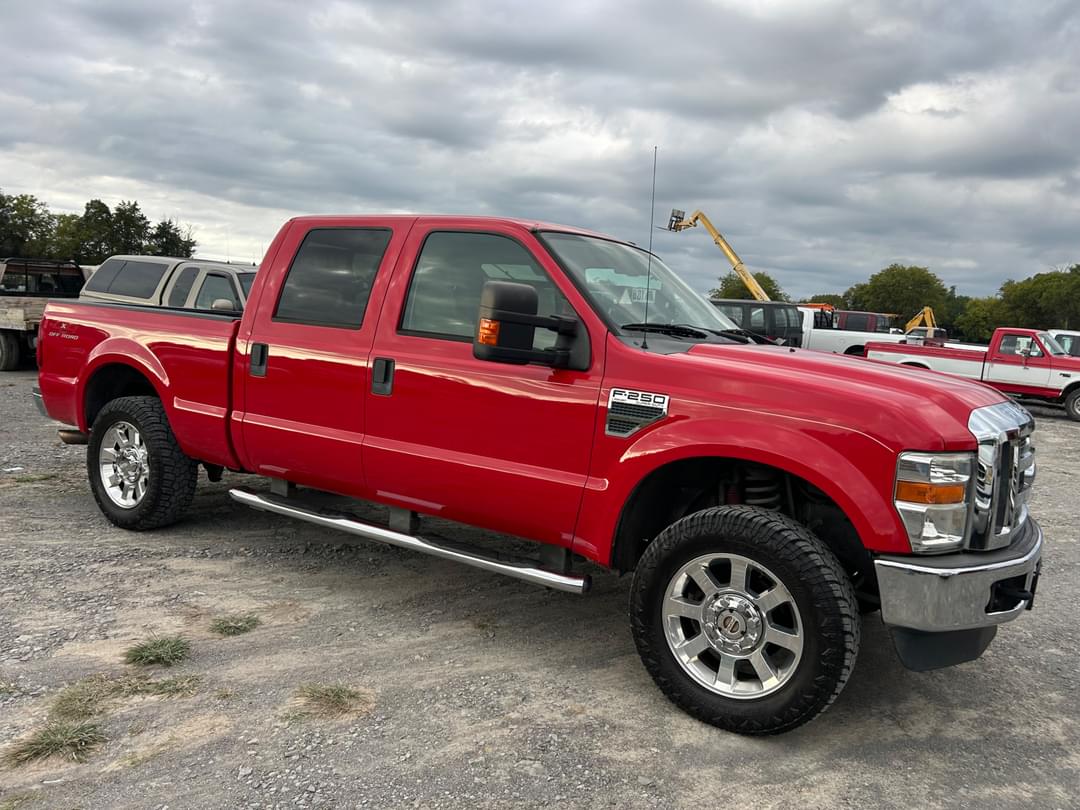 Image of Ford F-250 Primary image