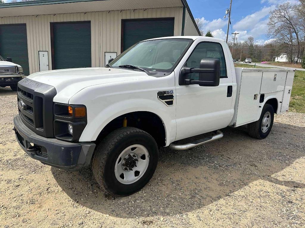 Image of Ford F-250 Primary image