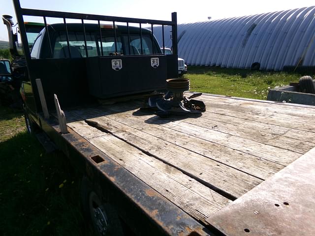Image of Ford F-250 equipment image 3
