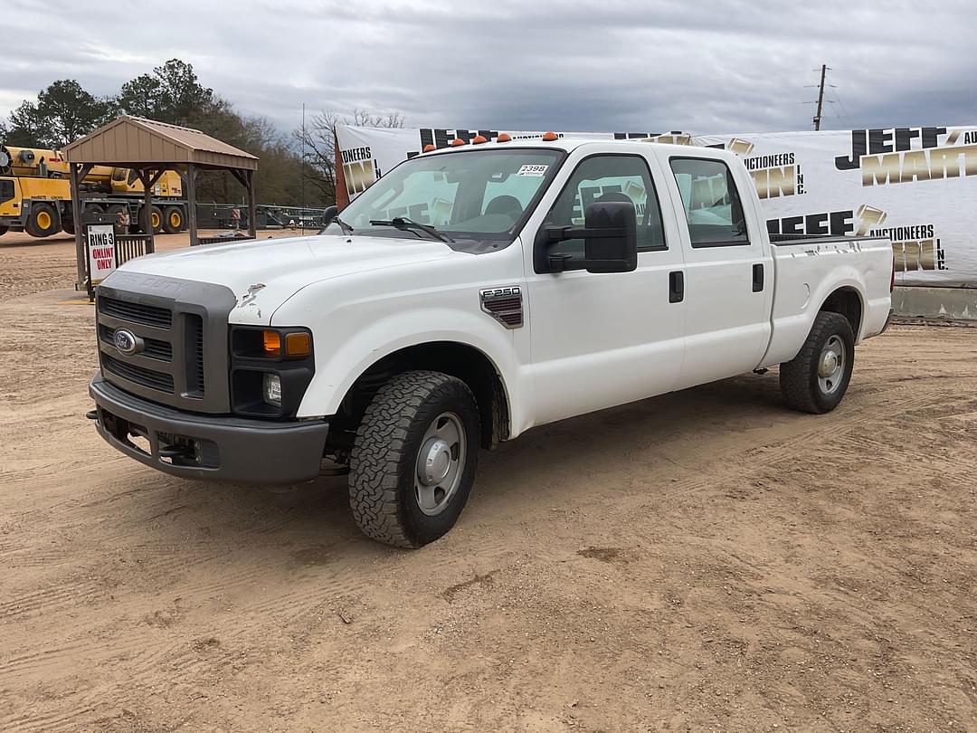 Image of Ford F-250 Primary image