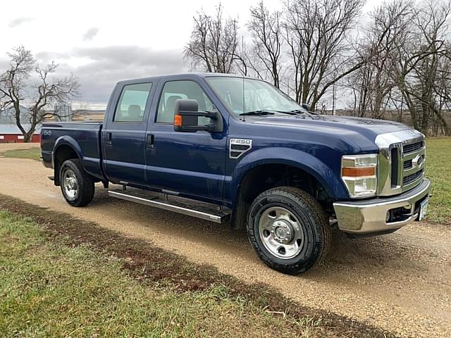 Image of Ford F-250 equipment image 4