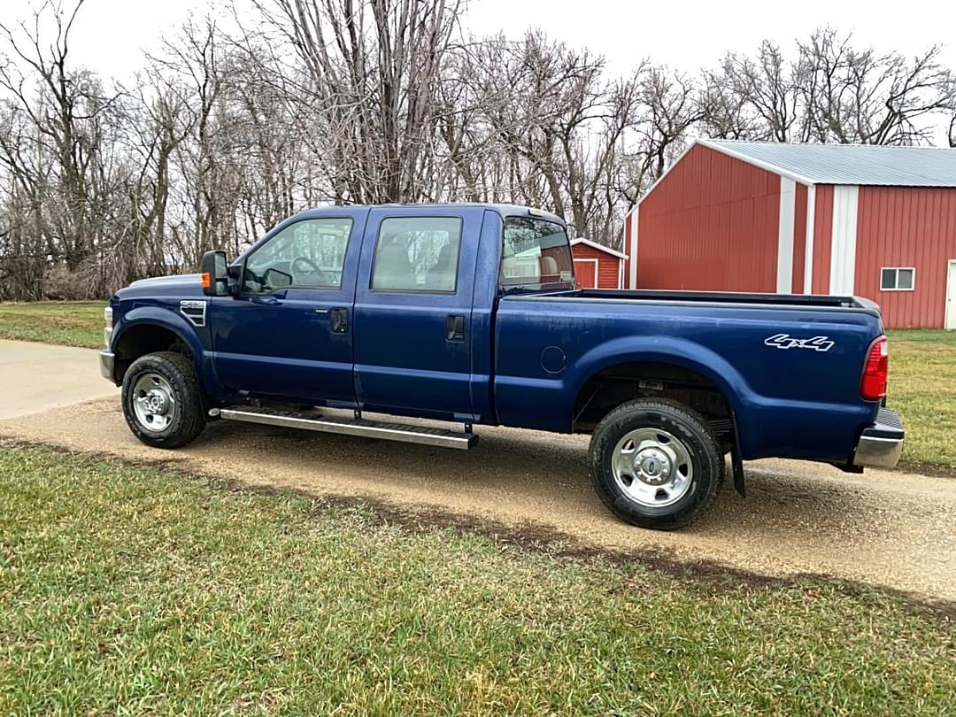 Image of Ford F-250 Primary image