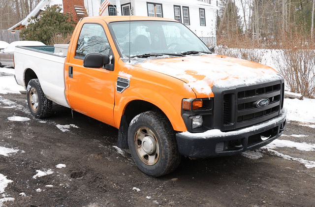 Image of Ford F-250 equipment image 2