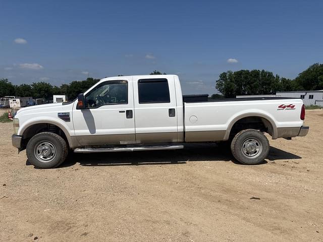 Image of Ford F-250 equipment image 1