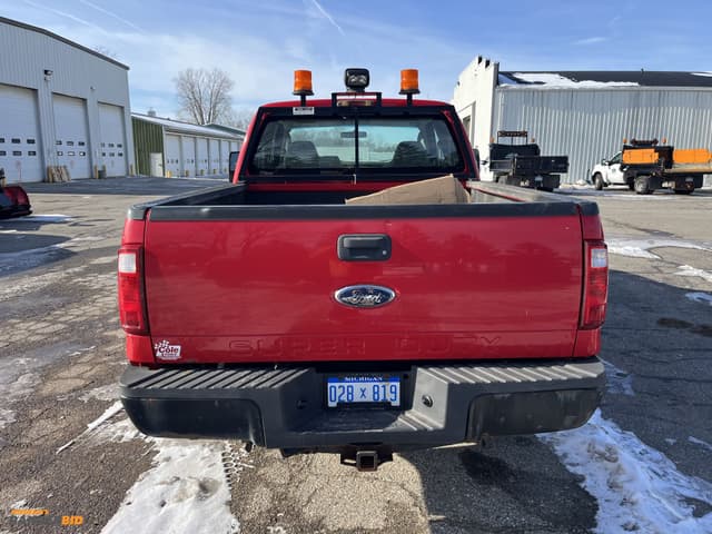 Image of Ford F-250 equipment image 3