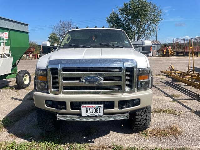 Image of Ford F-250 equipment image 1