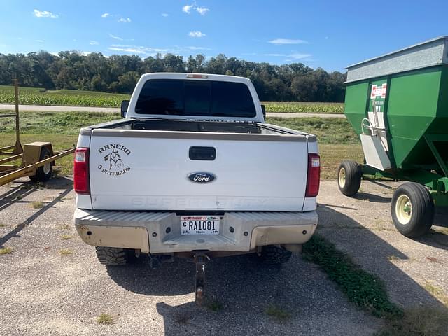 Image of Ford F-250 equipment image 4