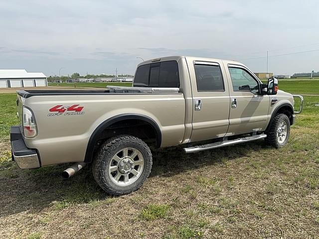 Image of Ford F-250 equipment image 4