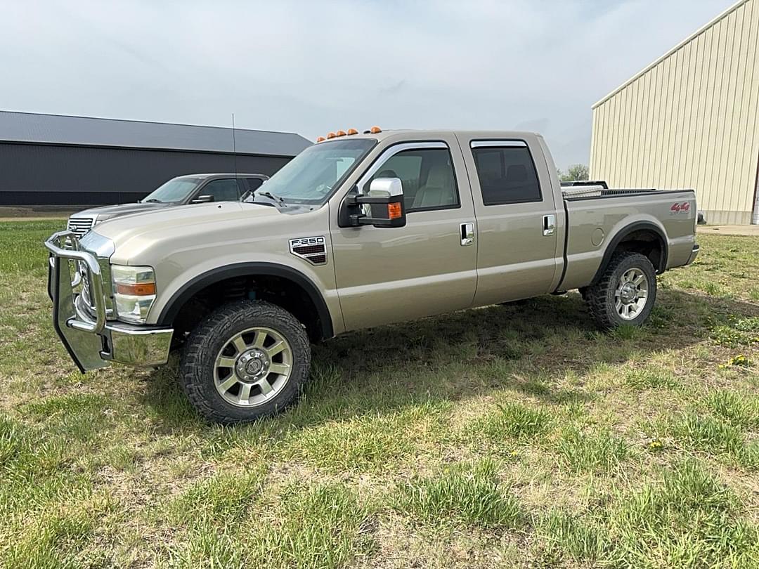 Image of Ford F-250 Primary image