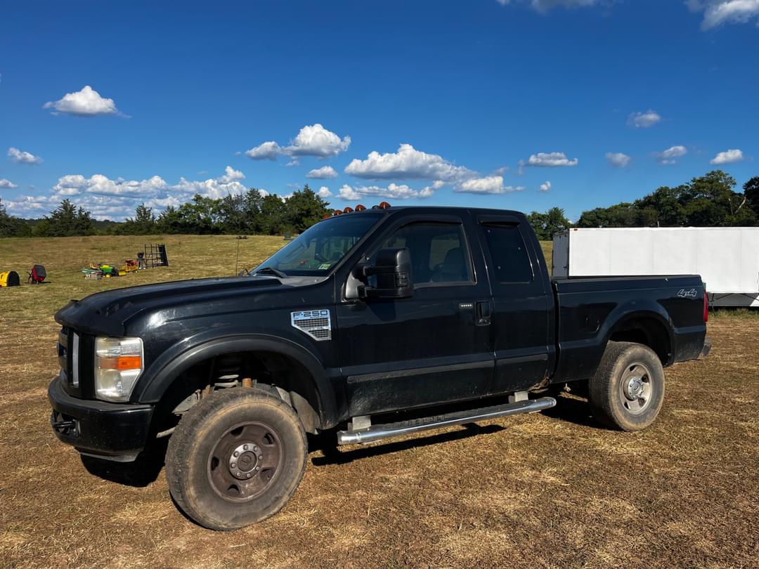 Image of Ford F-250 Primary image
