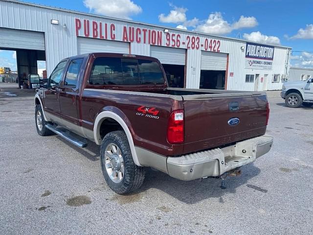 Image of Ford F-250 equipment image 4