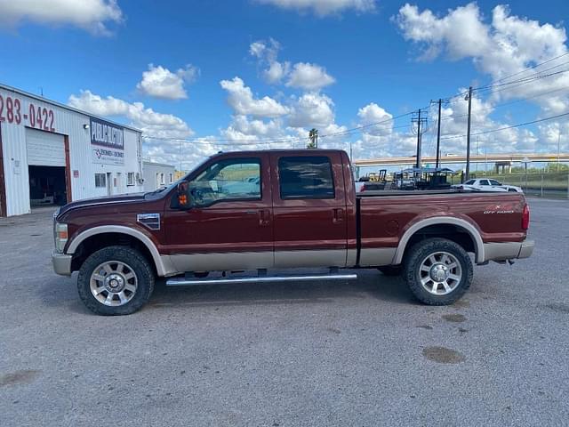 Image of Ford F-250 equipment image 2