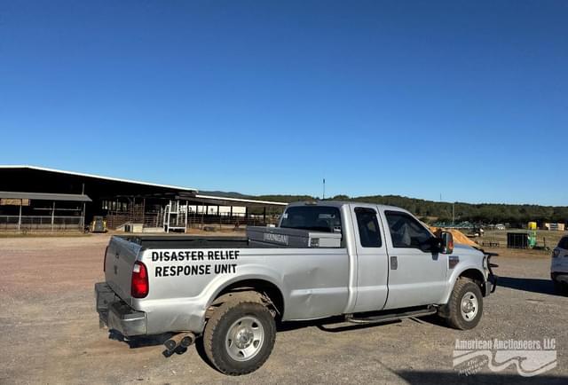 Image of Ford F-250 equipment image 3