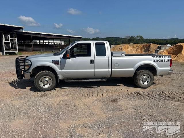 Image of Ford F-250 equipment image 1
