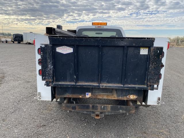 Image of Ford F-250 equipment image 4