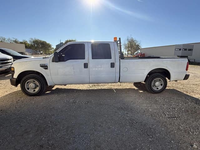 Image of Ford F-250 equipment image 4