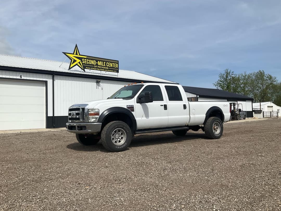 Image of Ford F-250 Primary image
