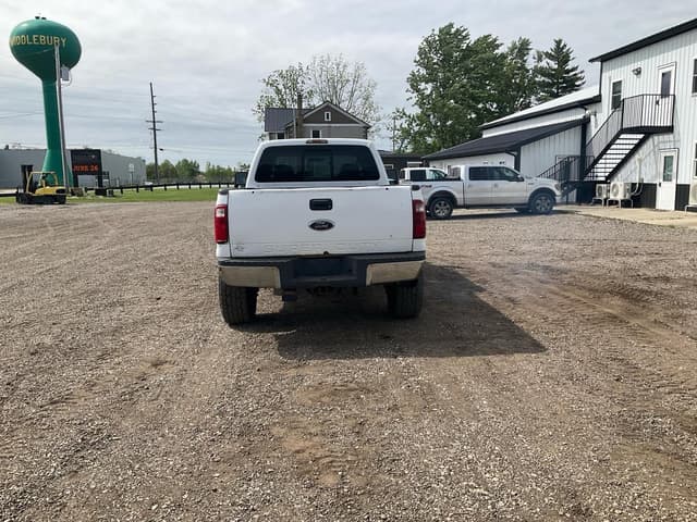 Image of Ford F-250 equipment image 3