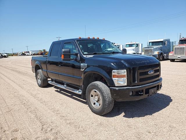 Image of Ford F-250 equipment image 1