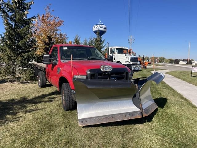 Image of Ford F-250 equipment image 1