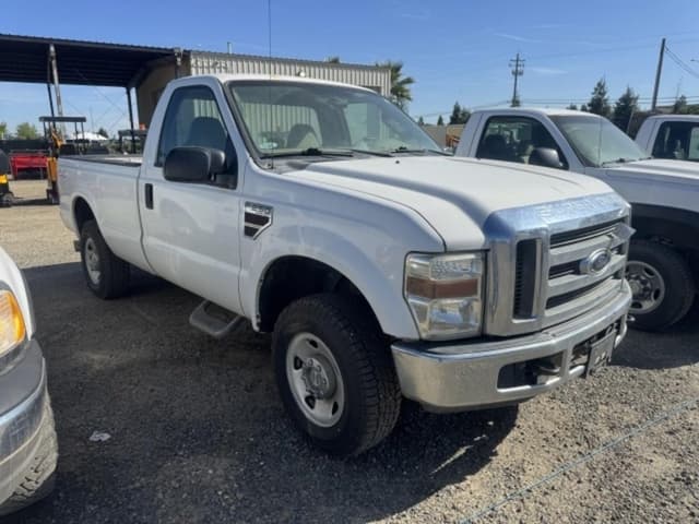 Image of Ford F-250 equipment image 4