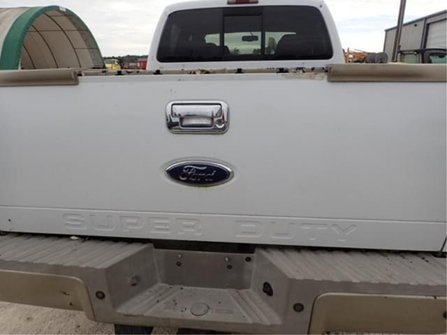 Image of Ford F-250 equipment image 4