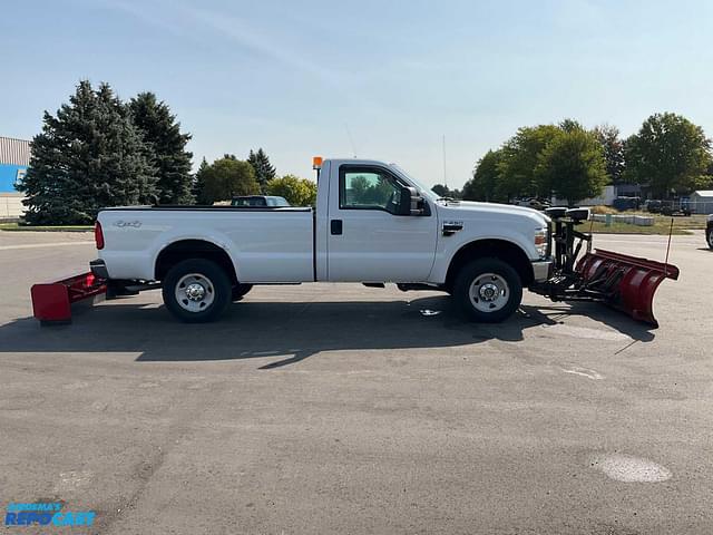 Image of Ford F-250 equipment image 3