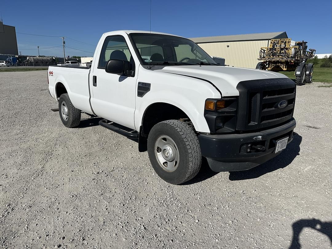 Image of Ford F-250 Primary image