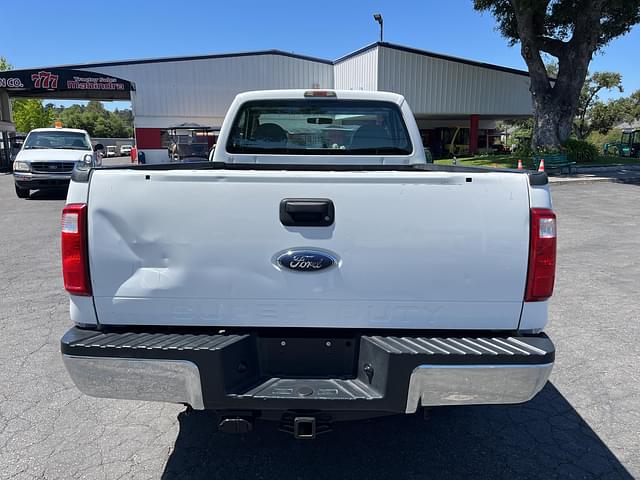 Image of Ford F-250 equipment image 4