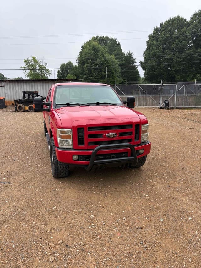Image of Ford F-250 equipment image 4