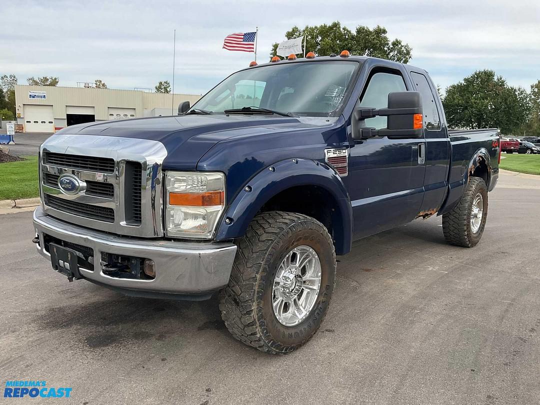 Image of Ford F-250 Primary image