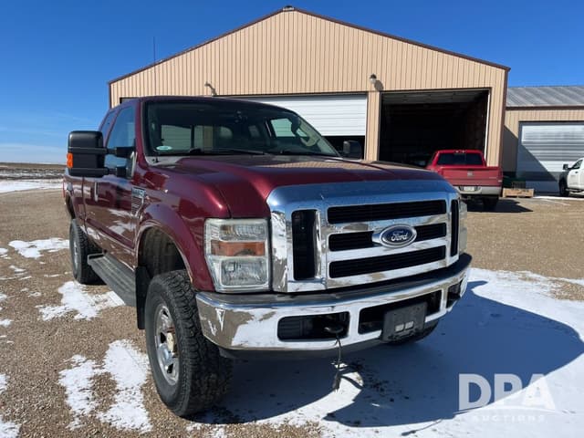 Image of Ford F-250 equipment image 3
