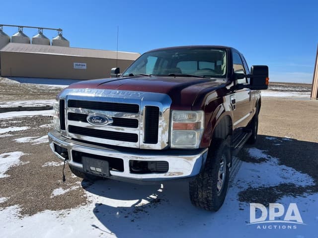 Image of Ford F-250 equipment image 1