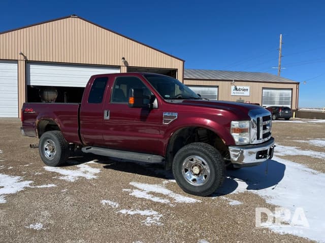 Image of Ford F-250 equipment image 4