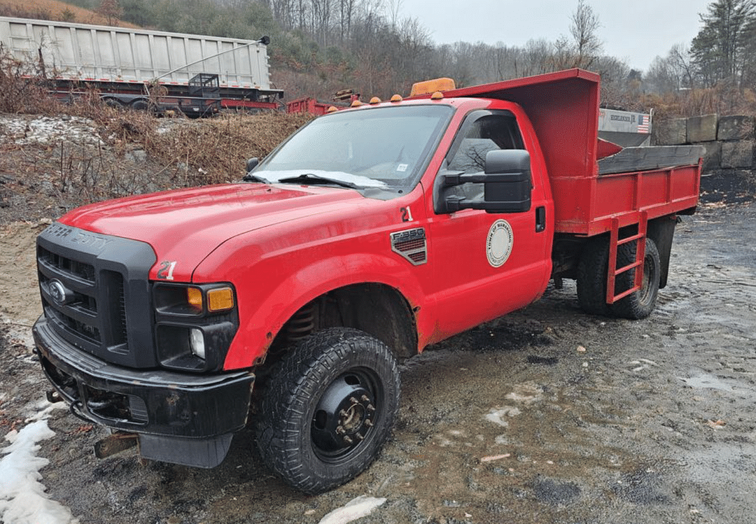 Image of Ford F-350 Primary image