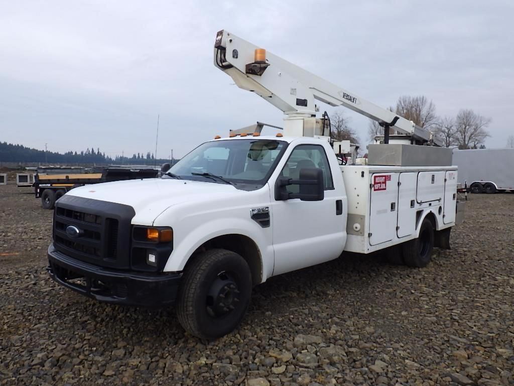 2008 Ford F-350 Equipment Image0