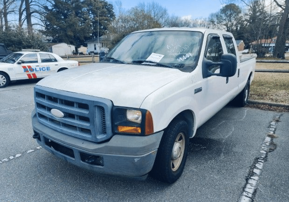 Image of Ford F-350 Primary image