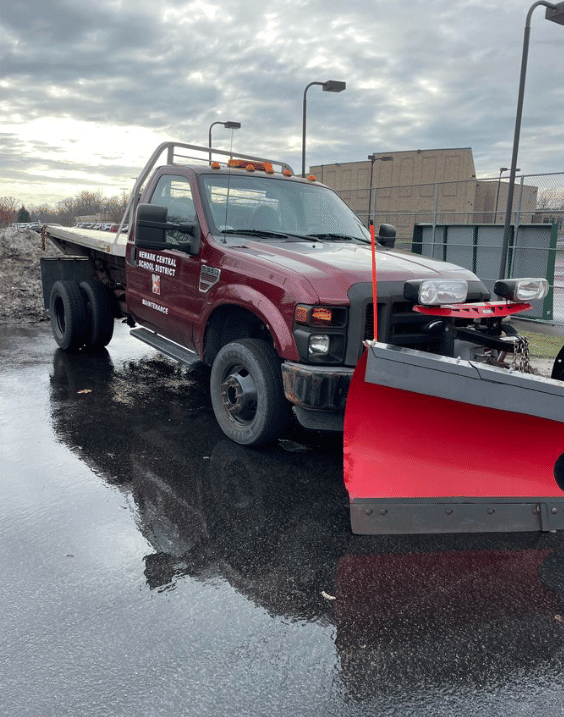 Image of Ford F-350 equipment image 2
