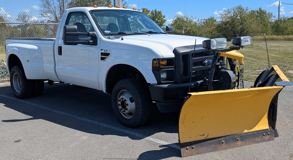 Image of Ford F-350 Primary image