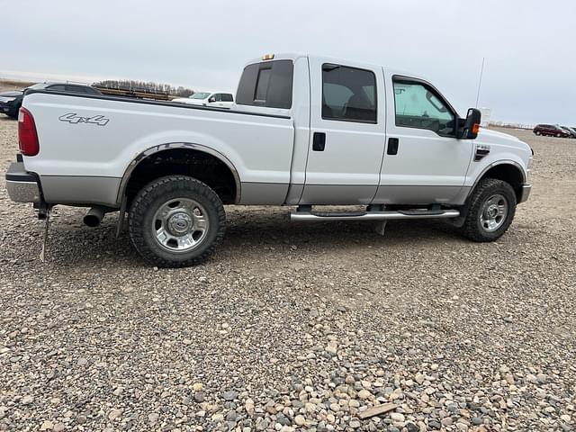 Image of Ford F-350 equipment image 4