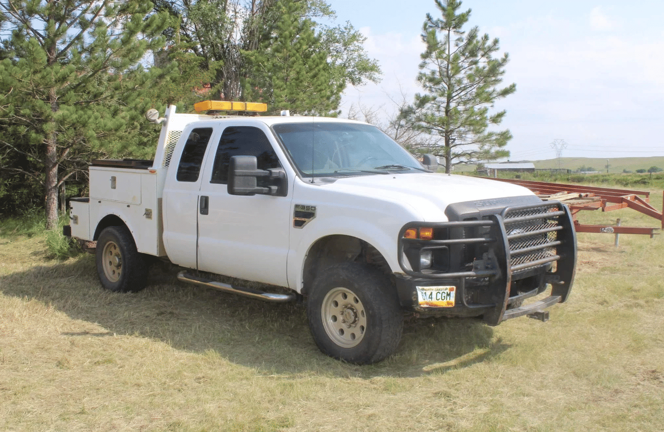 2008 Ford F-350 Equipment Image0