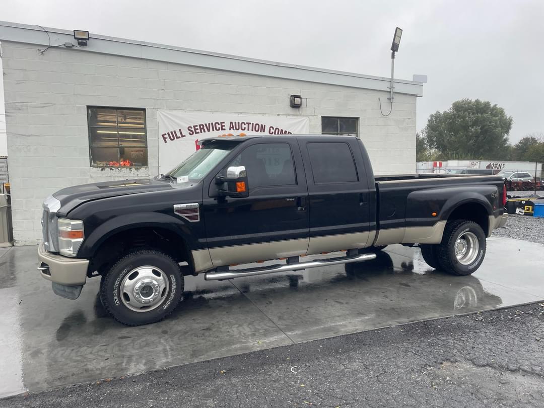 Image of Ford F-350 Primary image