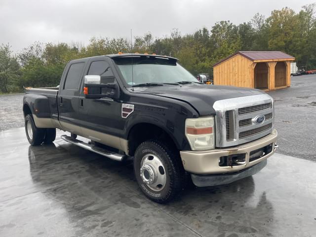 Image of Ford F-350 equipment image 1