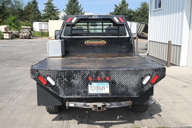 Image of Ford F-350 equipment image 4